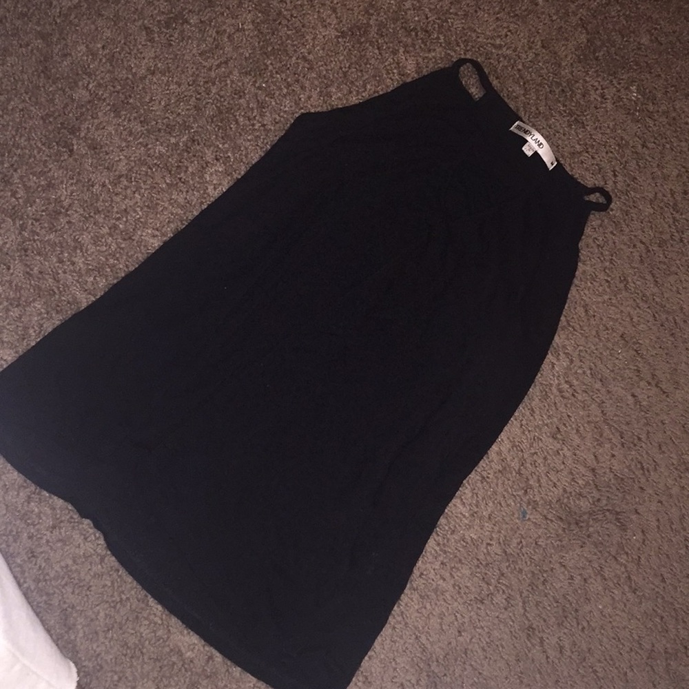 Black loose medium top